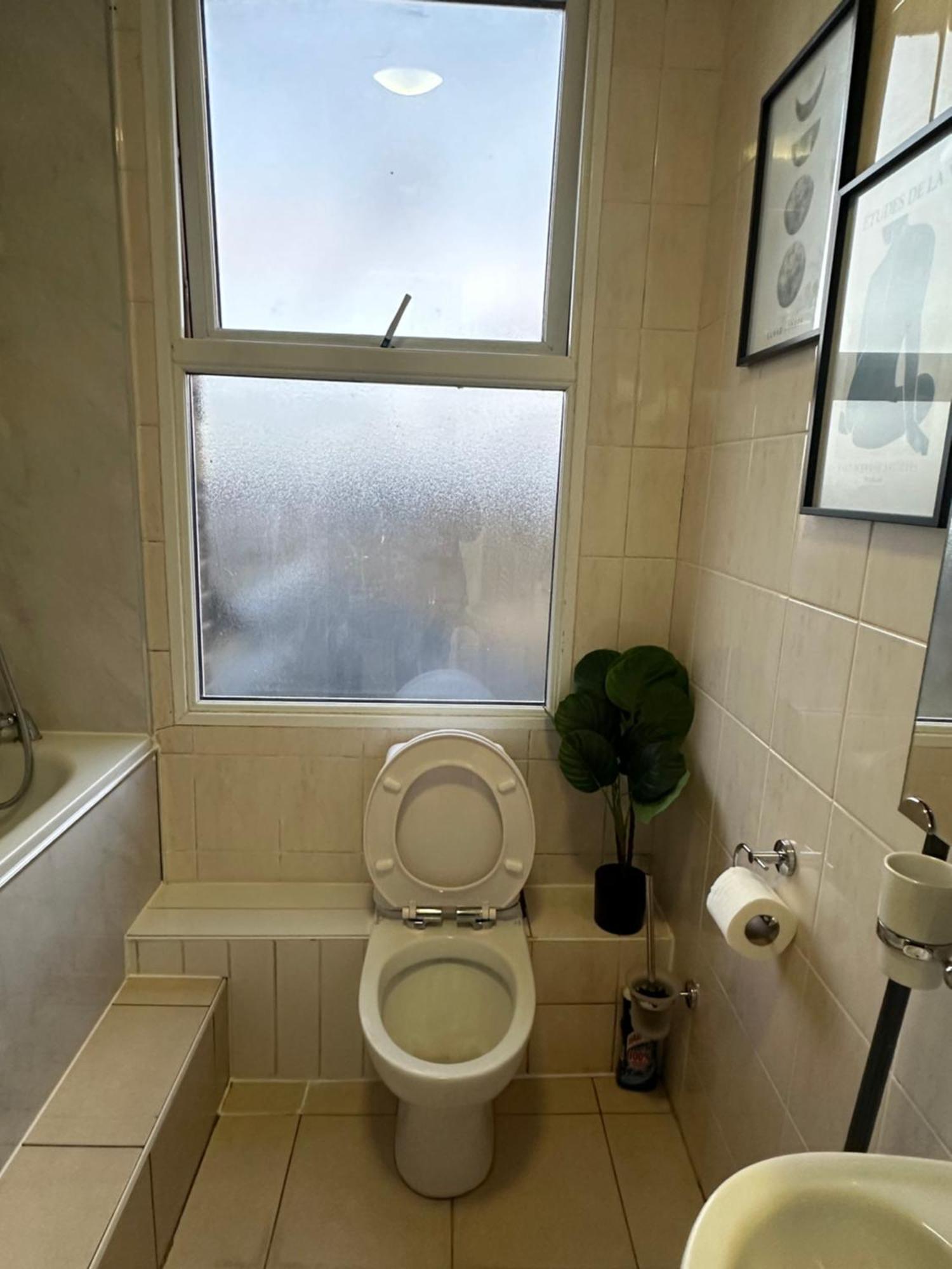 Beautiful Studio Apartment No4 Forest Road London Exterior photo